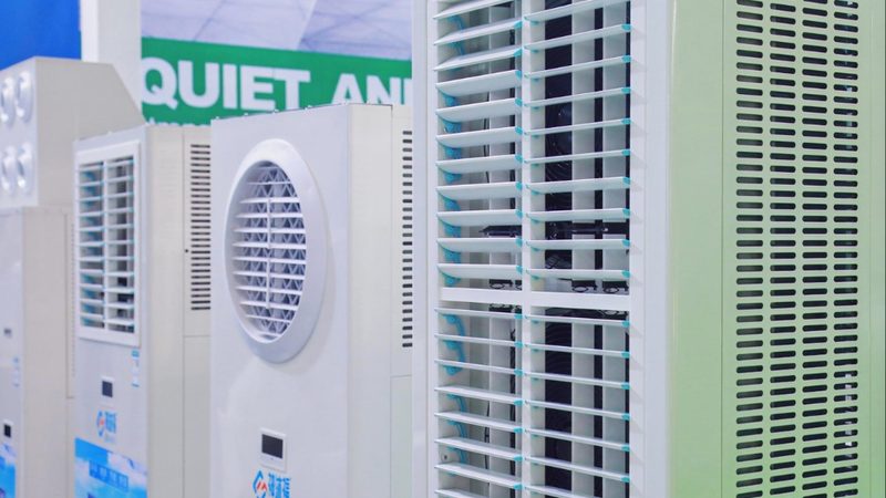 小型双温冷冻库：揭秘其报价背后的关键因素